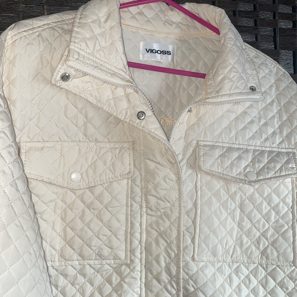 Vigoss Women's Cream Quilted Jacket - Picture 2 of 4